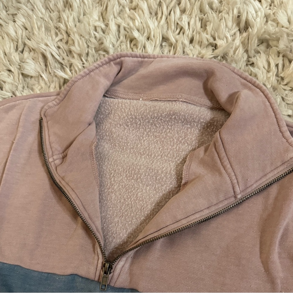 Striped cropped pullover - Picture 3 of 5